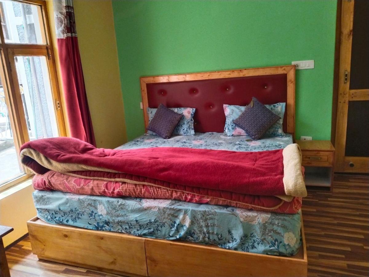 Noor Guest House ليه المظهر الخارجي الصورة