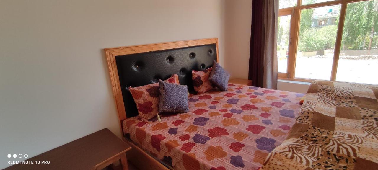 Noor Guest House ليه المظهر الخارجي الصورة